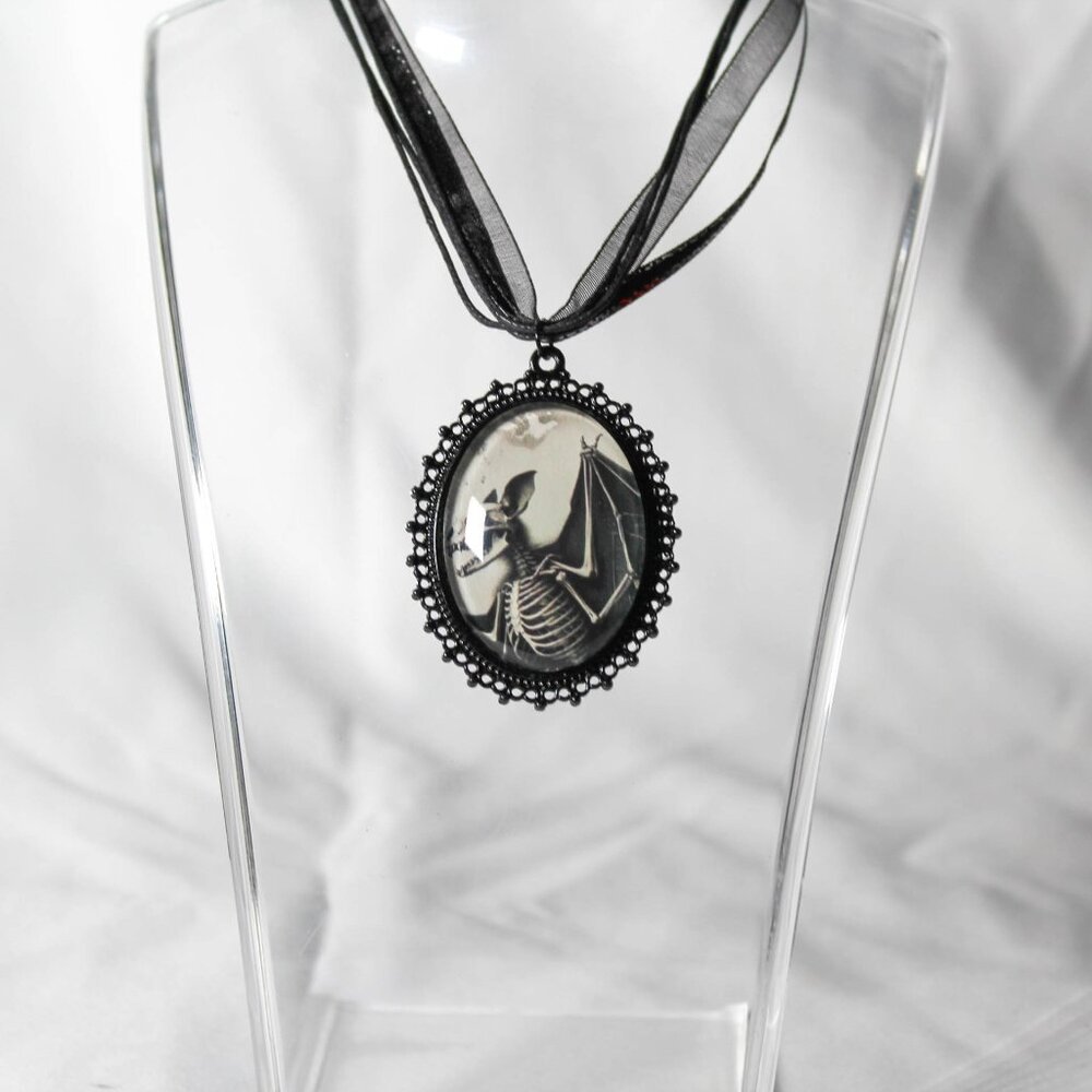 🔨 Gothic Bat Skeleton Necklace Victorian Mourning Style Dark Oddities Jewelry